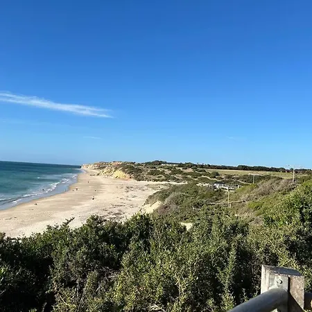 The Little Beach Retreat - Relaxing Family Sized Home One Street From The Sea! Port Willunga Exterior photo