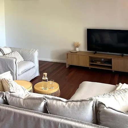The Little Beach Retreat - Relaxing Family Sized Home One Street From The Sea! Port Willunga Exterior photo