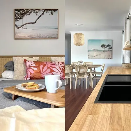 The Little Beach Retreat - Relaxing Family Sized Home One Street From The Sea! Port Willunga Exterior photo